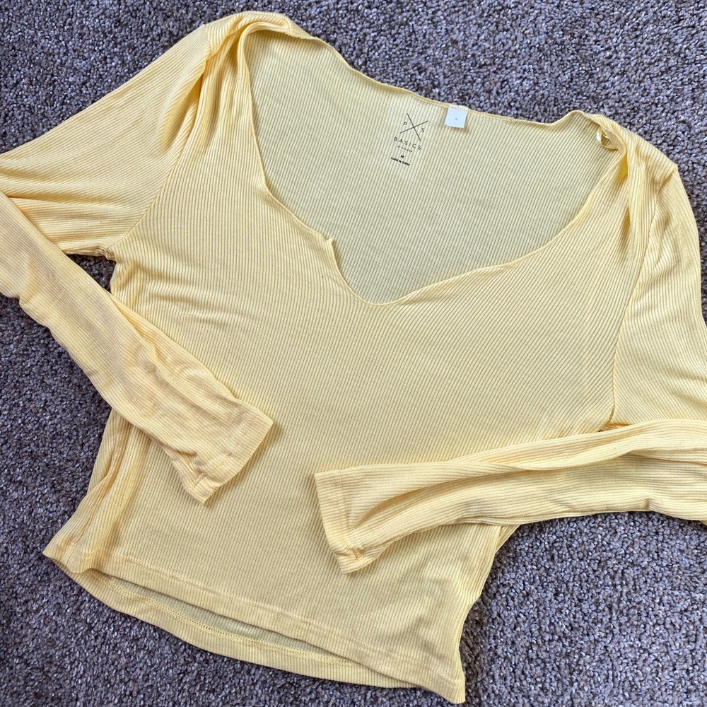 -SOLD- PacSun Ribbed Long Sleeve